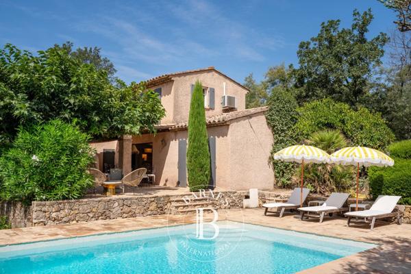 Grimaud, Maison 5 Chambres -  140 m² à vendre