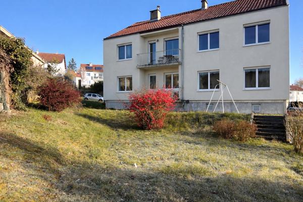 Appartement Rdc 4 chambres, terrain privatif 229 m2