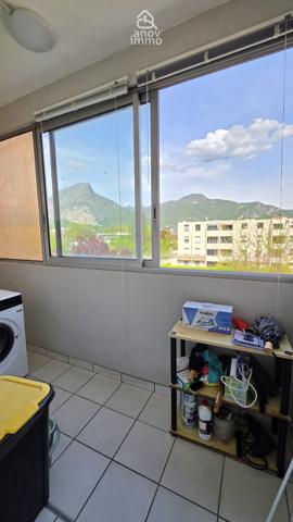Appartement
                                                                                                                                                                                                                                                                                                                        3 pièce(s)                                                                                                                                                                                                          2 chambre(s)                                                                                                                                                                                                          61.81  m²