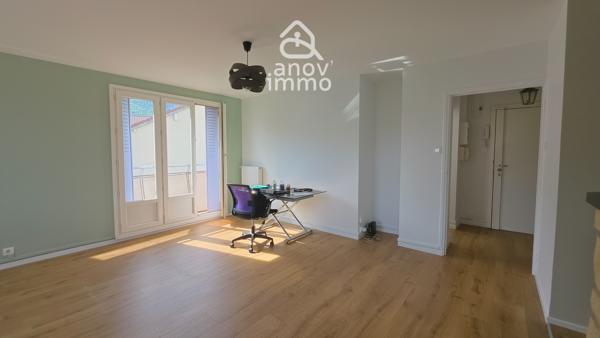 Appartement
                                                                                                                                                                                                                                                                                                                        3 pièce(s)                                                                                                                                                                                                          2 chambre(s)                                                                                                                                                                                                          61.81  m²