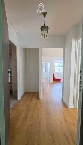 Appartement
                                                                                                                                                                                                                                                                                                                        3 pièce(s)                                                                                                                                                                                                          2 chambre(s)                                                                                                                                                                                                          61.81  m²