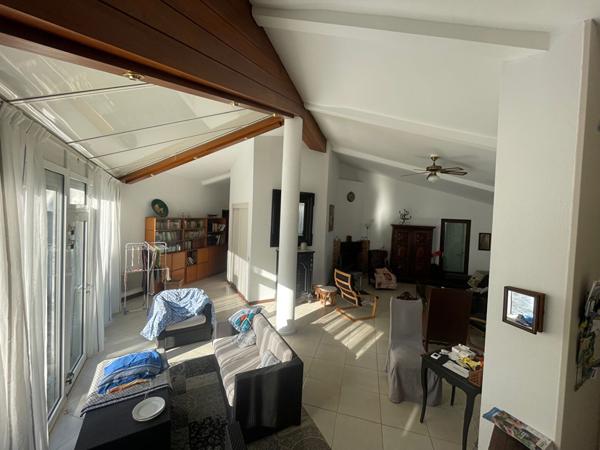 A VENDRE LES PORTES EN RE MAISON PLAIN PIED 160M2 SUR TERRAIN DE 2270M2