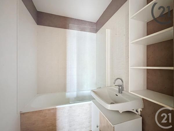 Appartement T2 à vendre  2 pièces - 48,97 m2 TROYES - 10