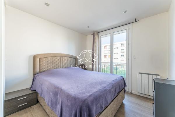 APPARTEMENT T4 DECINES BERTHAUDIERE