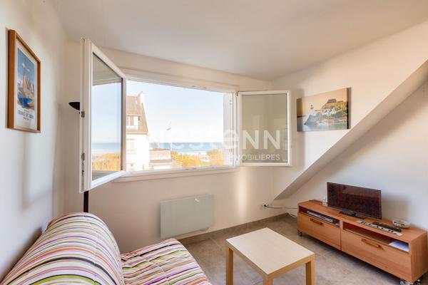 BEL APPARTEMENT T2 VUE MER LES ROSAIRES