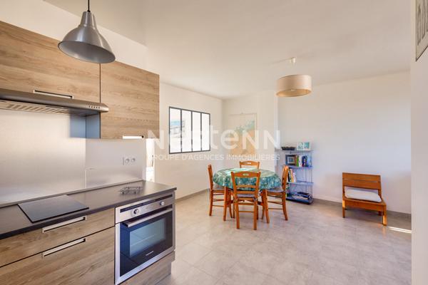 BEL APPARTEMENT T2 VUE MER LES ROSAIRES