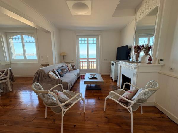 Front de mer : appartement T4 100,80m2