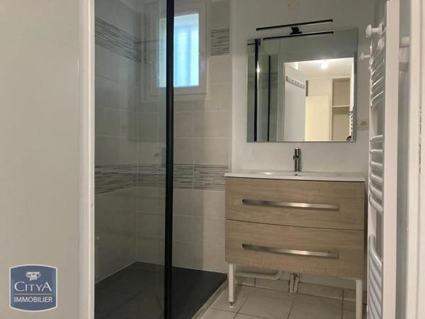 Appartement à louer 3 pièces 63.65m²