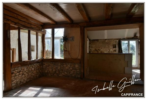 Maison à vendre 6 pièces TOUCHAY (18)