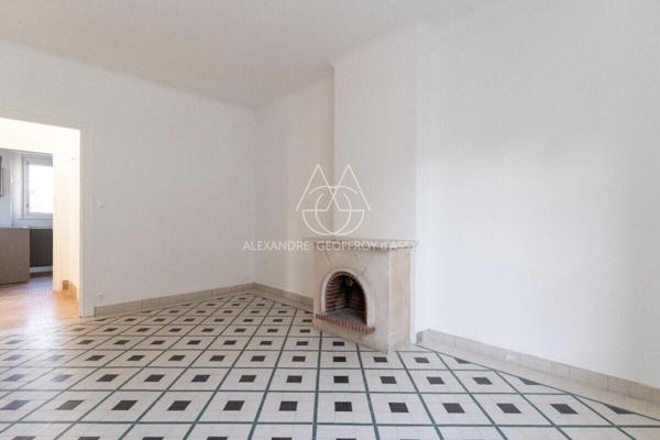 Appartement lumineux aux halles à Tours