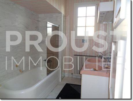 Niort maison 4 chambres jardin garage