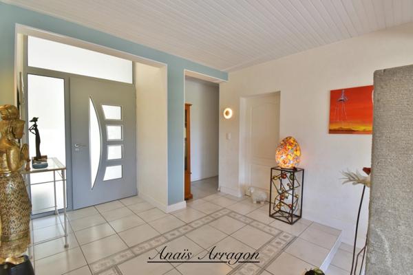 Architecture, nature et panorama : la villa rare que vous attendiez à Pujols - PUJOLS (47)