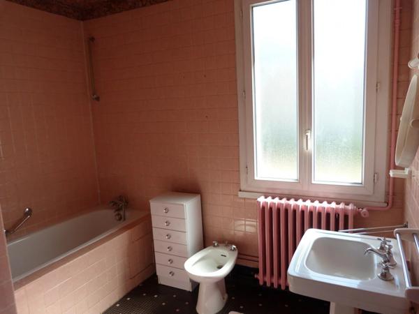Vente Maison 6 pièces 185 m2 à Vierzon
