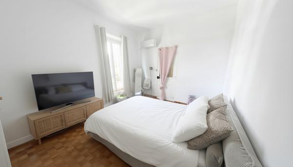 À vendre chez ERA Action Immobilier 2 à Cazan : Maison  Mallemort 107 m²  + 67m² de grenier+ Terrasse