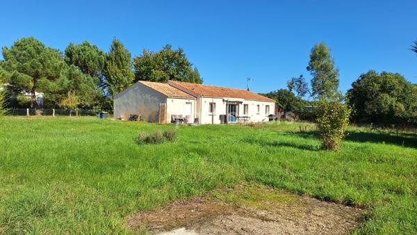 Vente Maison108 m² - 4 Pièces - ETAULES (17750)