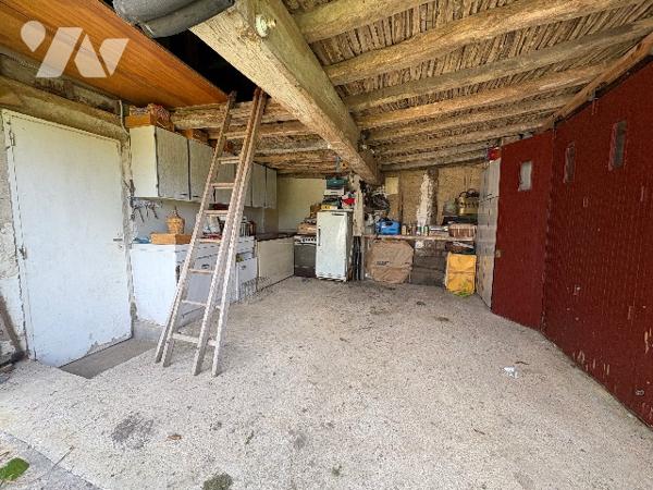 FERMETTE AVEC JARDIN ET DEPENDANCE