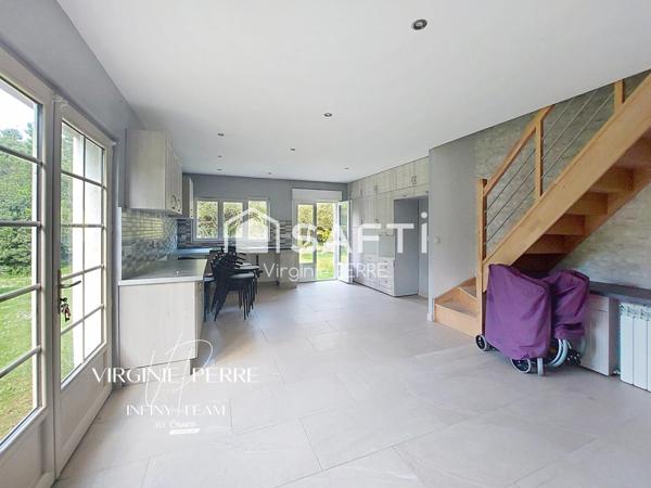 PROPRIETE DE CARACTERE MAISON + 2 APPARTEMENTS - 412m2 - ARVERT (17530)