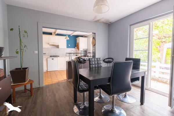 Maison à vendre 220 920 € Ambarès-et-Lagrave 4 p 115 m² DPE D