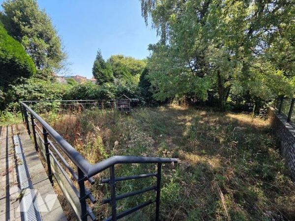 MERVILLE 59660- En Exclusivité chez votre Notaire : A vendre Ensemble immobilier professionnel ...