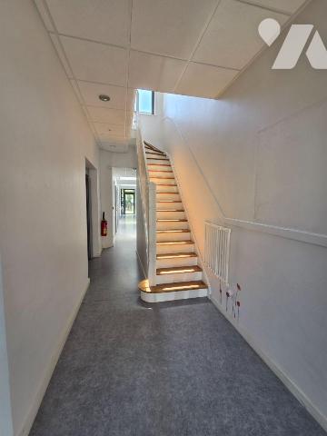 MERVILLE 59660- En Exclusivité chez votre Notaire : A vendre Ensemble immobilier professionnel ...