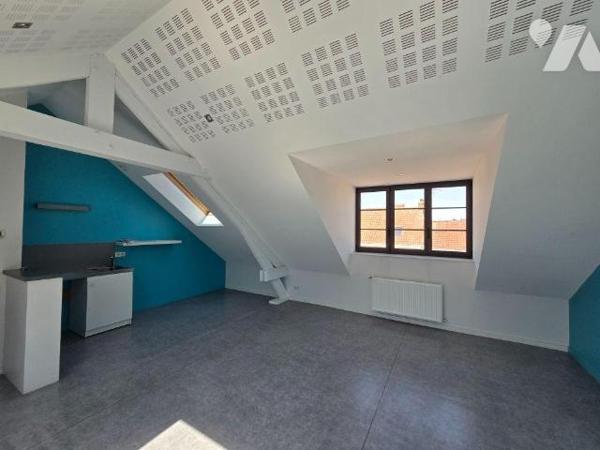 MERVILLE 59660- En Exclusivité chez votre Notaire : A vendre Ensemble immobilier professionnel ...