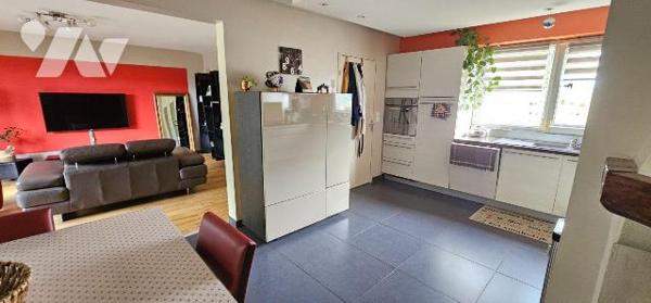 PETITE-SYNTHE
Dans quartier calme et recherché, Maison très bien entretenue d'environ 105 m², ...