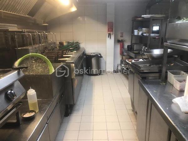 Local d'activités de 315,55 m²