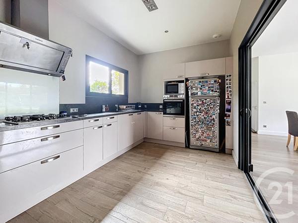 Maison à vendre  6 pièces - 159,40 m2 MOZAC - 63