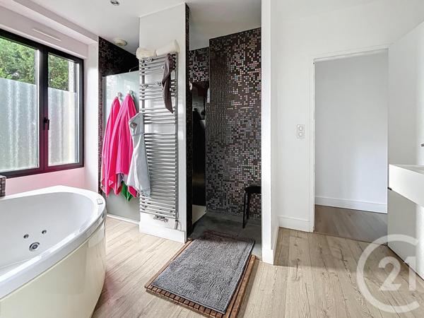 Maison à vendre  6 pièces - 159,40 m2 MOZAC - 63