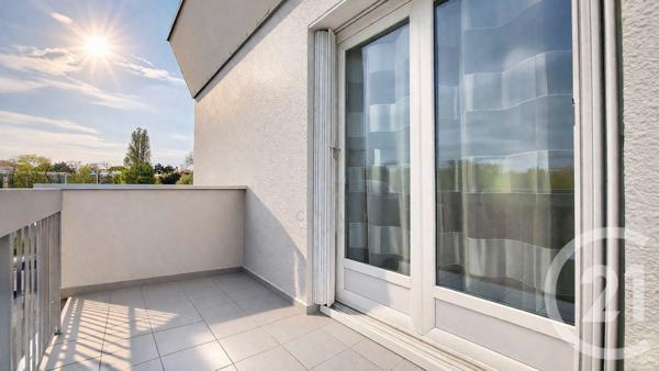 Appartement F4 à vendre  4 pièces - 80,34 m2 CHAMPS SUR MARNE - 77