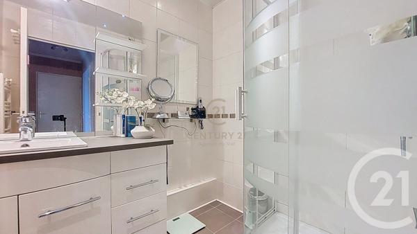 Appartement F4 à vendre  4 pièces - 80,34 m2 CHAMPS SUR MARNE - 77