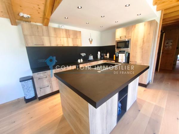 Maison
                                                                                                                                                                                                                                                                                                                        4 pièce(s)                                                                                                                                                                                                          3 chambre(s)                                                                                                                                                                                                          121  m²