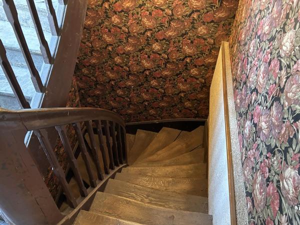 Vente Maison250 m² - 7 Pièces - ST AMAND MONTROND (18200)