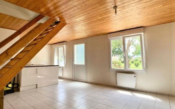 Maison à vendre    3 pièces • 49,82 m2 Plozévet