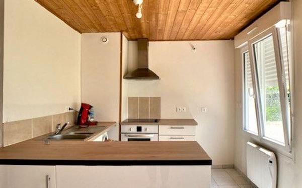 Maison à vendre    3 pièces • 49,82 m2 Plozévet