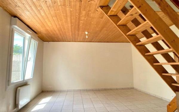 Maison à vendre    3 pièces • 49,82 m2 Plozévet