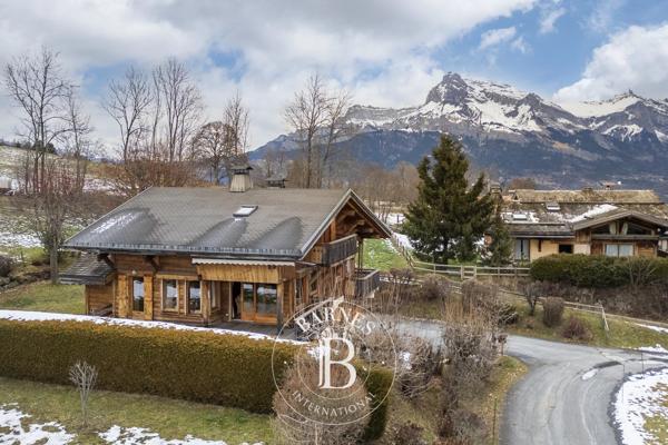 Megève, Chalet 6 Chambres -  221 m² à vendre