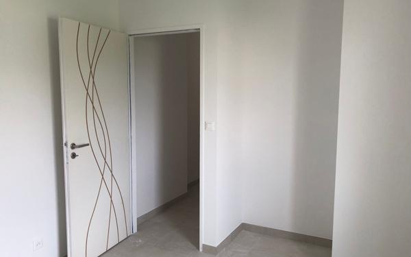 Maison à louer    4 pièces • 91,43 m2 Cabariot