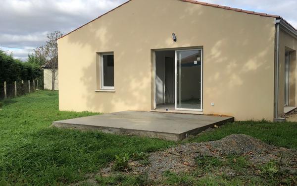 Maison à louer    4 pièces • 91,43 m2 Cabariot