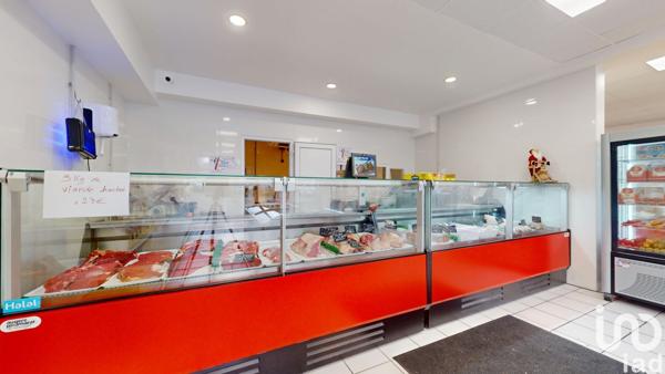 Boutique/Local commercial à vendre 182 m² Aulnat