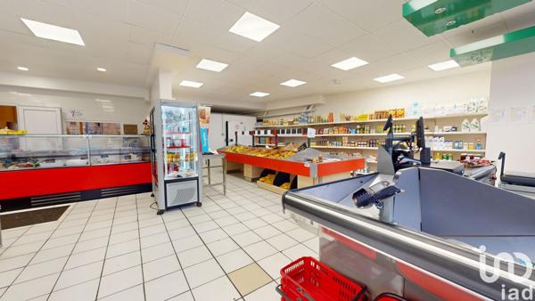 Boutique/Local commercial à vendre 182 m² Aulnat