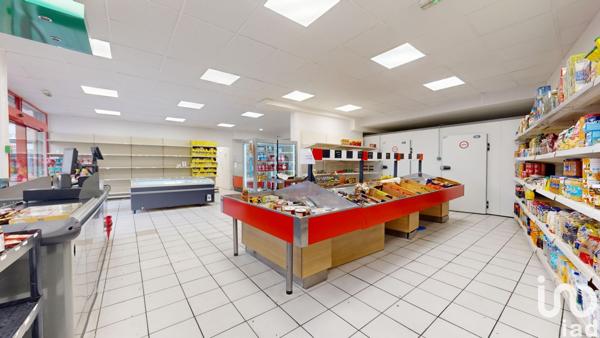 Boutique/Local commercial à vendre 182 m² Aulnat