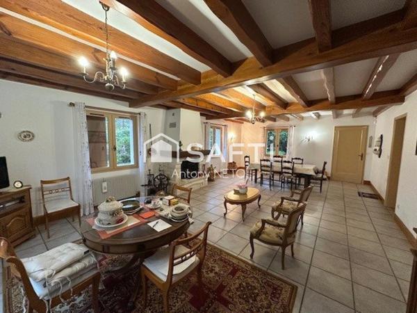 Maison de famille à vendre située à proximité du maché, La Teste De Buch, 8 pièces