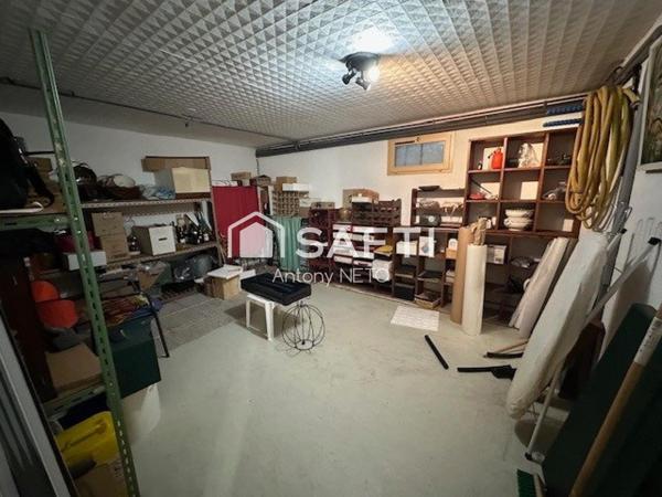 Maison de famille à vendre située à proximité du maché, La Teste De Buch, 8 pièces