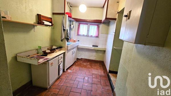 Maison de village 4 pièces de 62 m² à Burlats (81100)