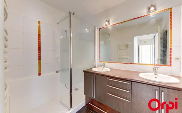 Appartement à vendre    4 pièces • 114,36 m2 Villeurbanne