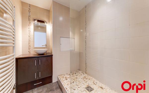 Appartement à vendre    4 pièces • 114,36 m2 Villeurbanne