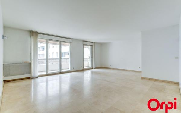 Appartement à vendre    4 pièces • 114,36 m2 Villeurbanne