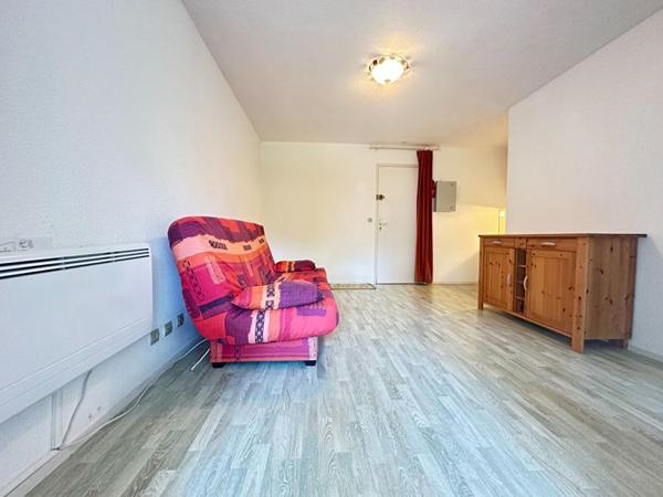 Appartement type T2 200 m Plage