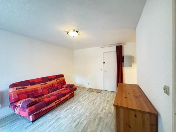 Appartement type T2 200 m Plage